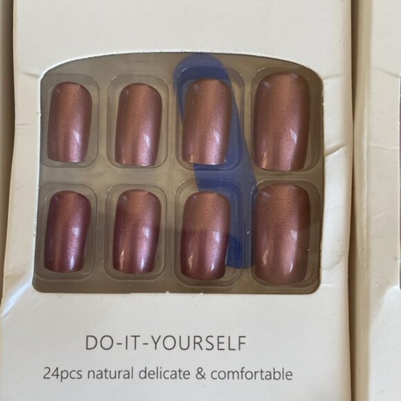 Press on nails x6 - Picture 6 of 7